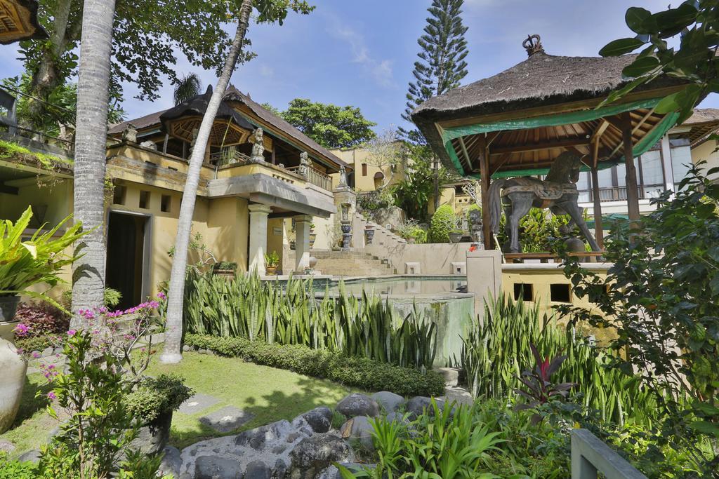 Alam Puri Art Museum Resort & Spa Dempasar Exterior foto