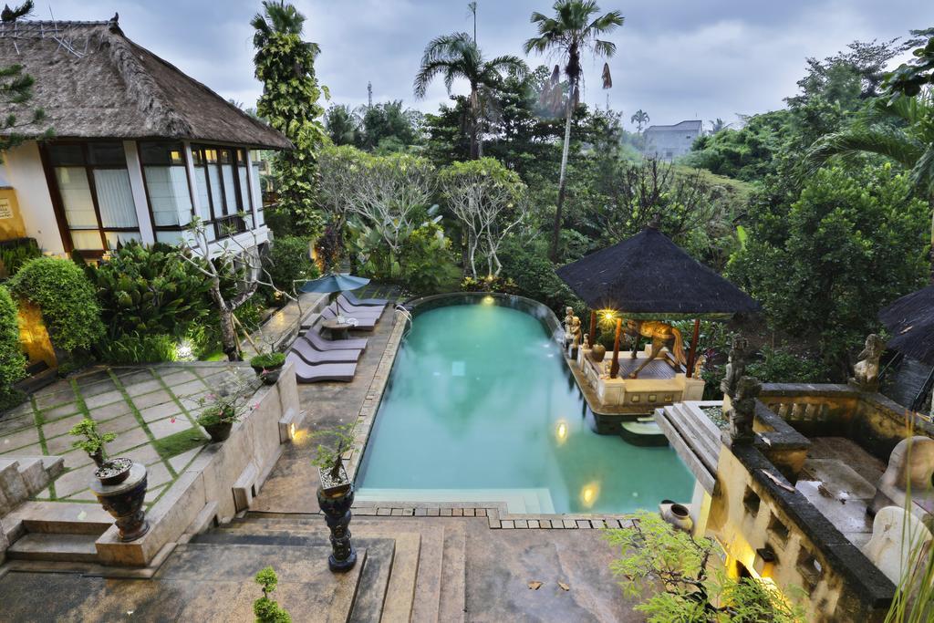 Alam Puri Art Museum Resort & Spa Dempasar Exterior foto