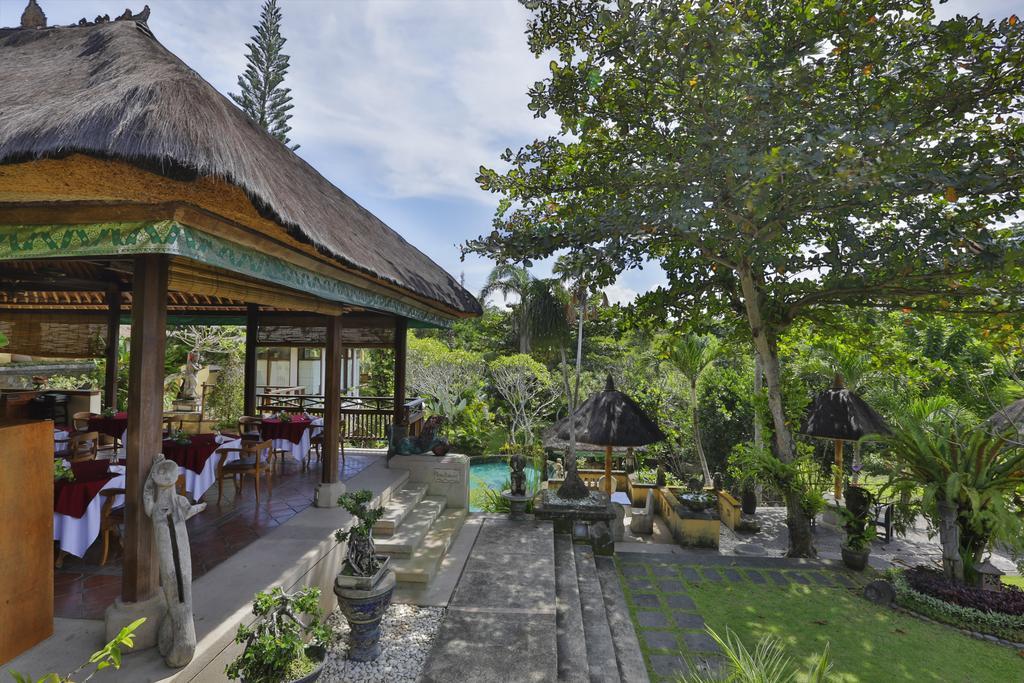 Alam Puri Art Museum Resort & Spa Dempasar Exterior foto