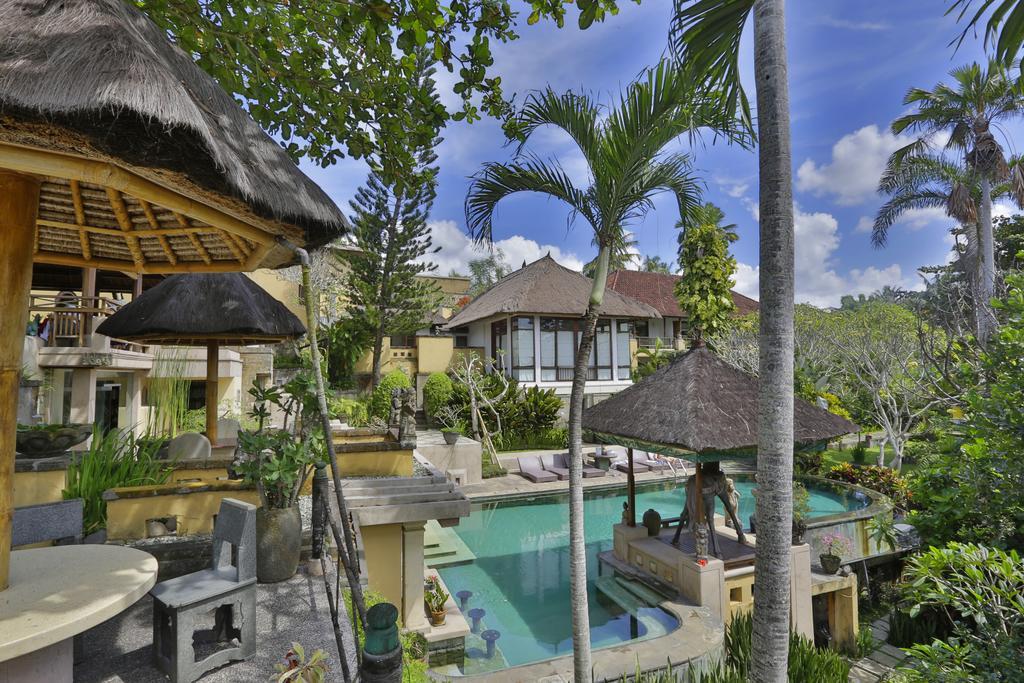 Alam Puri Art Museum Resort & Spa Dempasar Exterior foto