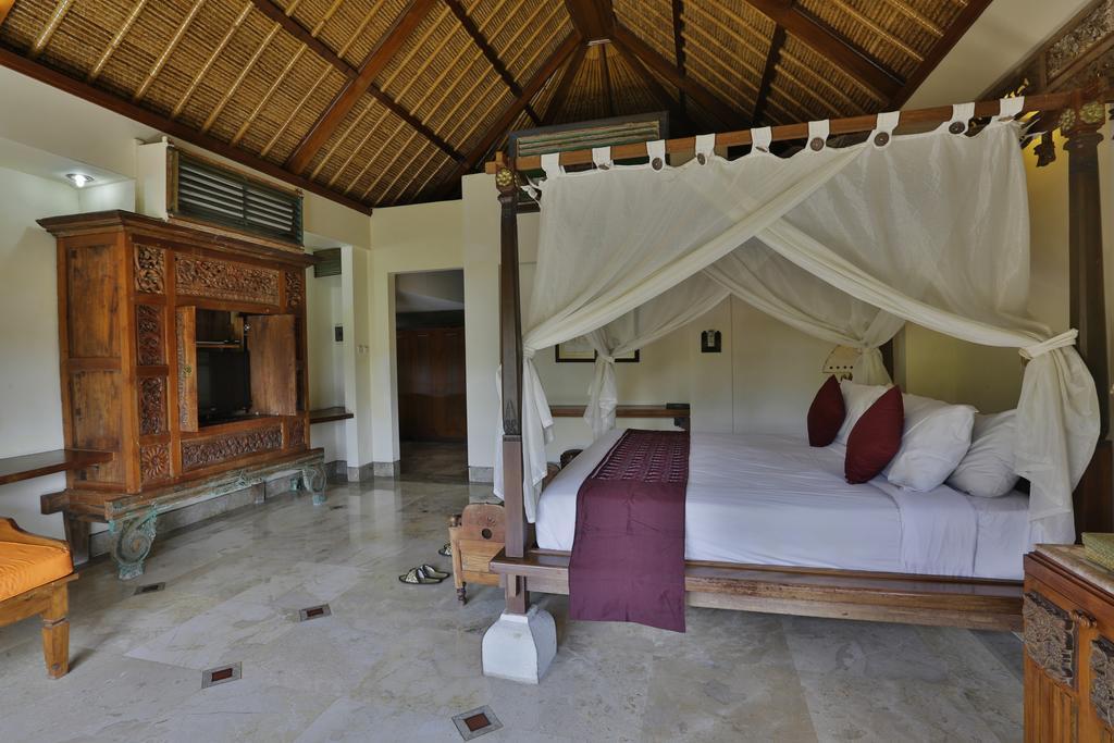 Alam Puri Art Museum Resort & Spa Dempasar Exterior foto