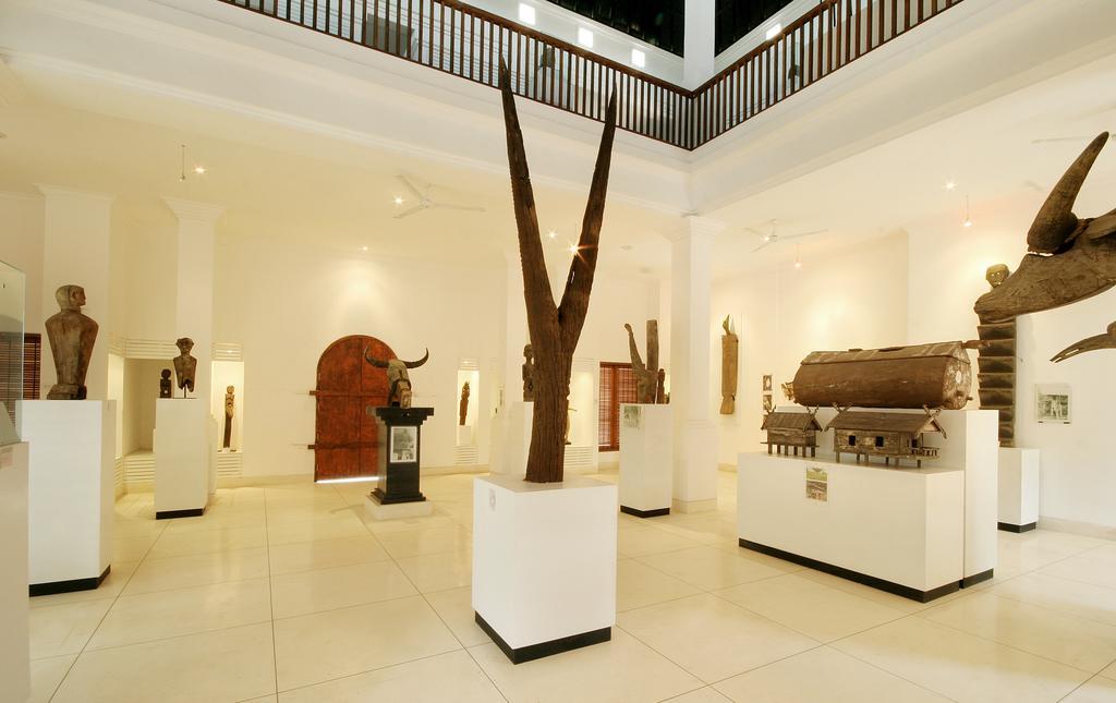 Alam Puri Art Museum Resort & Spa Dempasar Exterior foto